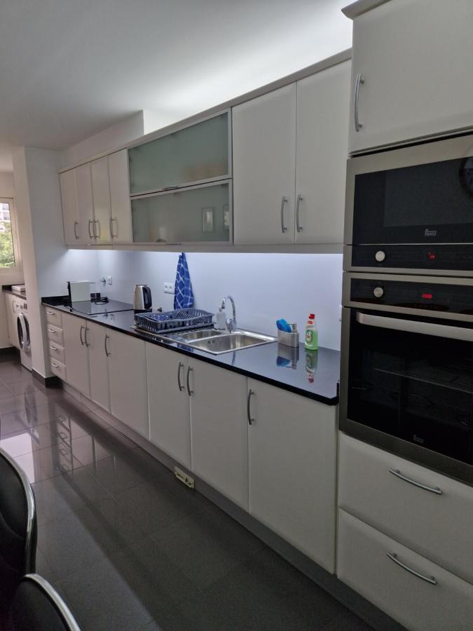 Cristinas 2 Bedroom Apartment Canico Eksteriør billede